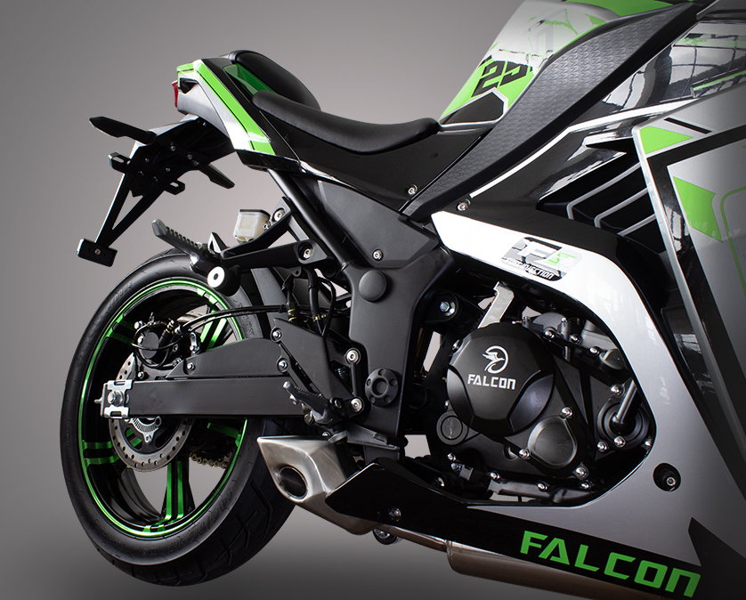 Racing Yanaklı Lastikler