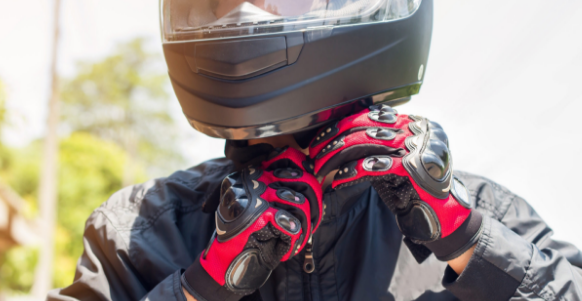 Motosiklette Kask Kullanımı